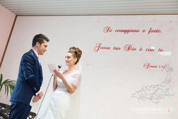 fotografo per testimoni di geova asti