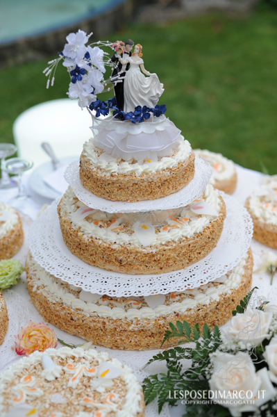 torte a piani per matrimonio